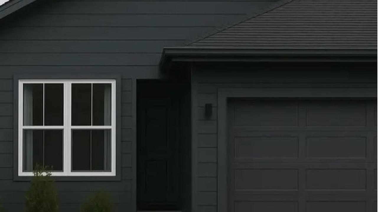 Inspirasi Cat Rumah Warna Abu/AI