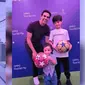 Raffi Ahmad Foto Bareng Legenda Sepak Bola Ricardo Kaka Viral di Medsos, Warganet: Selanjutnya Bakal Foto Sama Lionel Messi. (Doc: Instagram |&nbsp;@raffinagita1717)