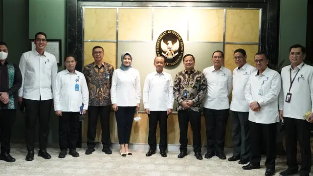Kementerian Investasi/Badan Koordinasi Penanaman Modal (BKPM) berkolaborasi dengan PT Permodalan Nasional Madani (PNM) guna pengembangan perizinan berusaha bagi UMKM. (Dok BKPM)