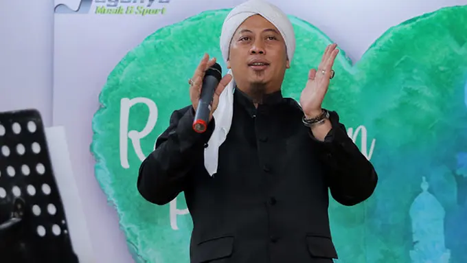 [Bintang] Sambut Ramadan, Opick Beri Kejutan di Album Religi