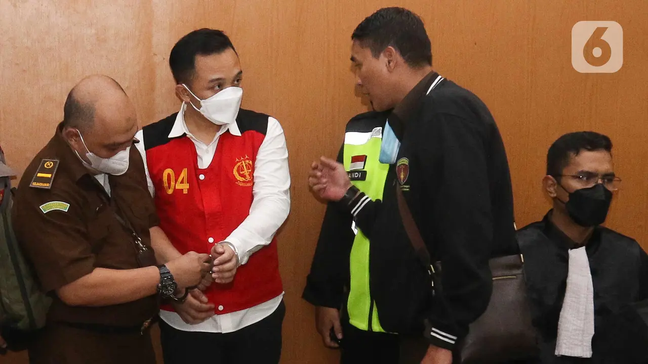 Sidang Ricky Rizal