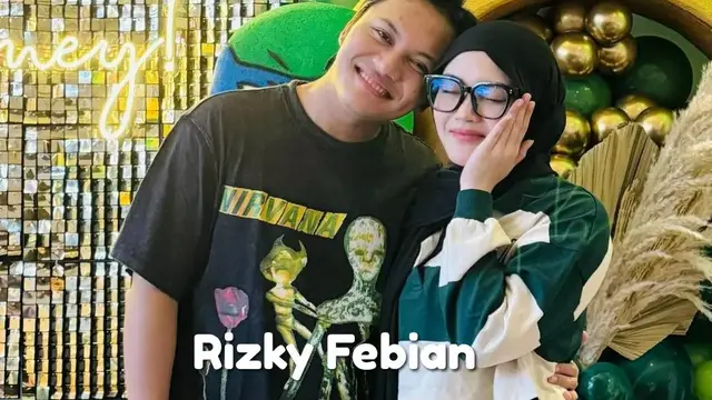 Potret Rizky Febian dengan Putri Delina (Sumber: TikTok/@niff2005)
