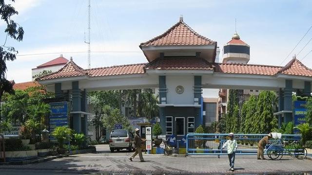 5 Fakta Kasus G dan Fetish Kain Jarik Berkedok Riset yang Viral di Media Sosial