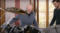 Menyorot Phil Collins dan Tantangan Kesehatan yang Dihadapi Sang Legenda Musik Dunia