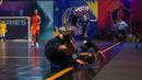 Pemain Fury Squad, Cristian Gonzales terjatuh setelah berebut dengan pemain Nova Titans dalam laga Futsal X Series 2 di GOR UNJ, Rawamangun, Jakarta, Sabtu (17/01/2026). (Bola.com/Bagaskara Lazuardi)