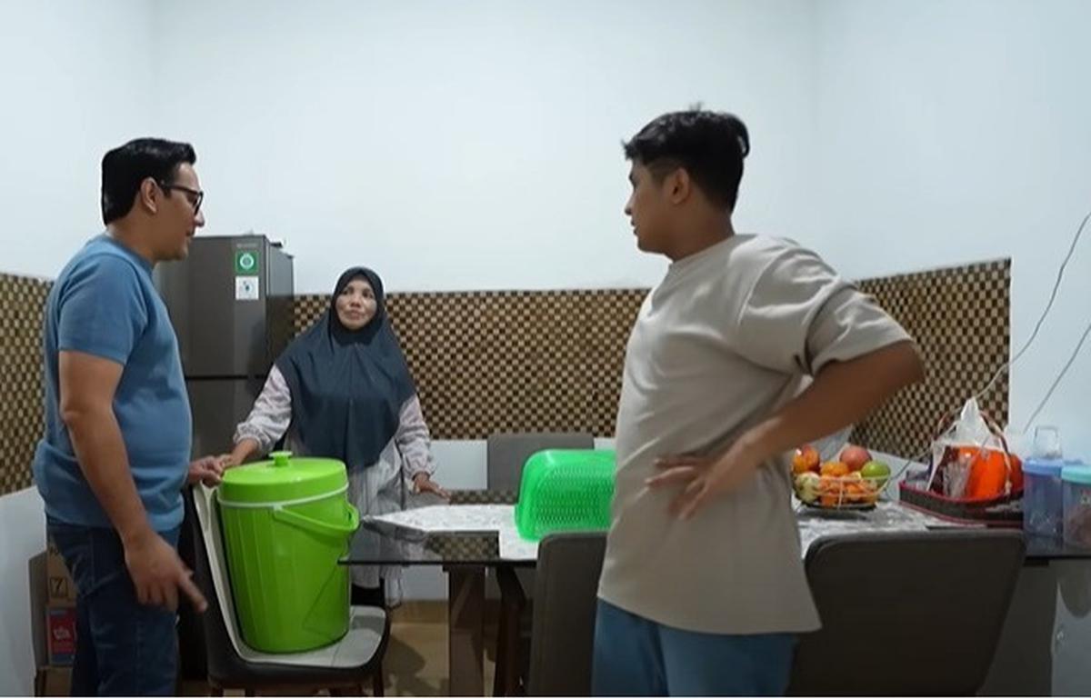 Potret Dapur Sederhana Rumah Jirayut di Indonesia, Masih Pakai Panci dan Kompor Sejuta Umat