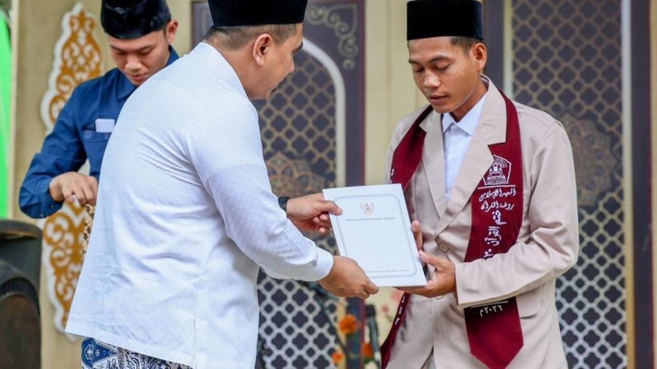 Pemprov Jateng Salurkan Insentif Guru Agama Jateng Rp277 Miliar untuk 230 Ribu Pendidik
