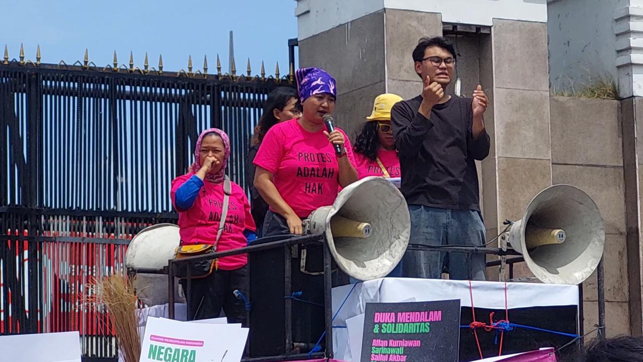 Demo deoan DPR