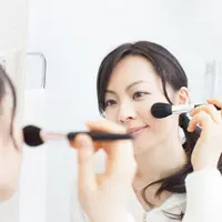 Ilustrasi rekomendasi makeup lokal/copyright shutterstock