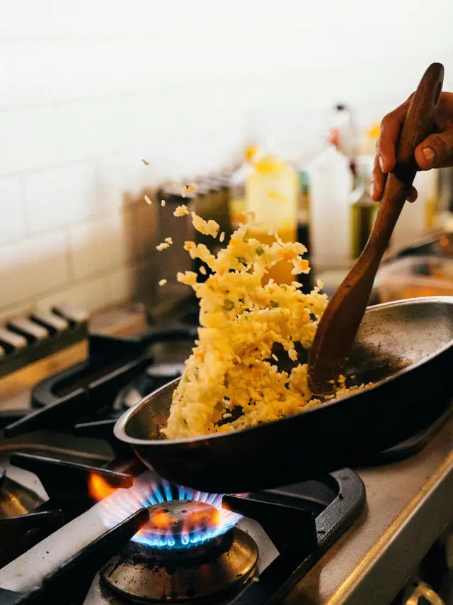 2. Masak dengan Api Besar dan Cepat