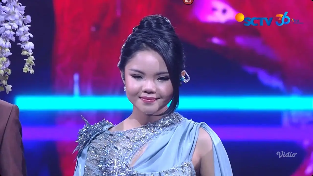 Membawakan Lagu ''Suara Hati Seorang Kekasih'', Penampilan Vedra Sukses Membius Seluruh Judges.