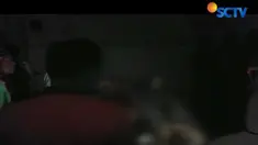Kedua korban tewas setelah sepeda motor yang mereka tumpangi ditabrak sebuah mobil yang dikemudikan Ali Al Mahrobi yang dalam keadaan mabuk.