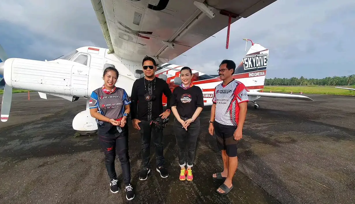 Ratna Listy (Instagram/ratna_listy)