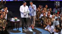 Capres Cawapres no urut 02 Prabowo Subianto dan Sandiaga Uno memberi sambutan pada deklarasi Aliansi Pengusaha Nasional yang dihadiri 1.000 pengusaha dari 34 provinsi di Djakarta Teater, Jakarta (21/3). (Liputan6.com/Johan Tallo)
