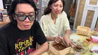 8 Potret Dapur dan Meja Makan Rumah Bimbim Slank yang Minimalis & Fungsional