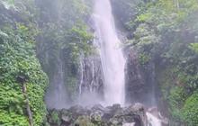 Mengunjungi Curug Cikaracak, Surga Tersembunyi di Bogor yang Cocok jadi Spot Healing