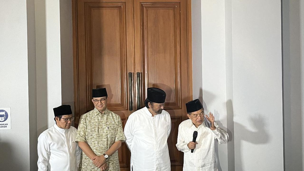 Surya Paloh mengatakan, gugatan dilayangkan kubu Anies Baswedan-Cak Imin sebagai cara untuk memperbaiki proses pemilu supaya lebih baik ke depan.