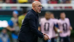 Luis de la Fuente Sentil Nominasi Ballon d'Or 2026: Nama Mikel Oyarzabal Sampai Lupa Ditulis