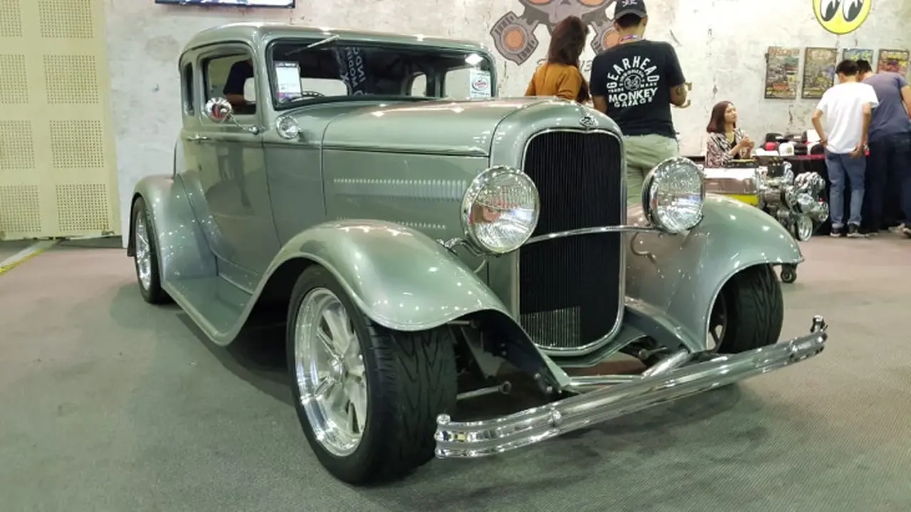 Replika Ford Hot Rod lansiran 1932