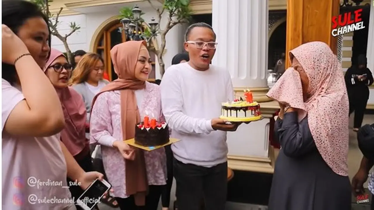 7 Potret Nathalie Holscher Ikut Rayakan Ultah Ibunda Sule, Penuh Haru Bahagia