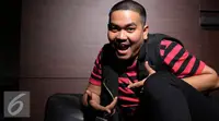 Indra Bekti menceritakan bagaimana istri dan keluarga memberi dukungan untuknya. 