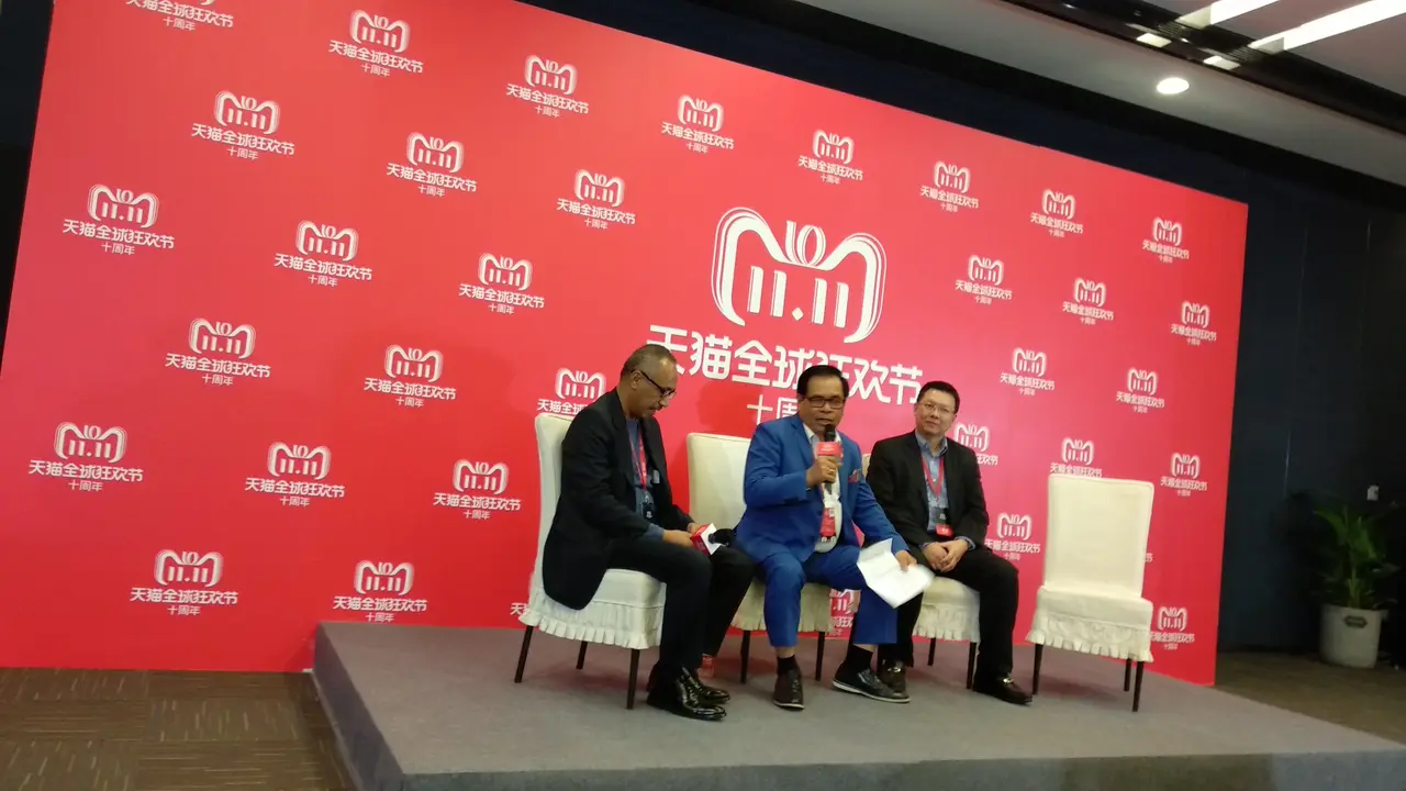 Pesta belanja online 11.11 yang digelar Alibaba Group di Mercedes-Benz Arena Shanghai, China. Liputan6.com/Maulandy