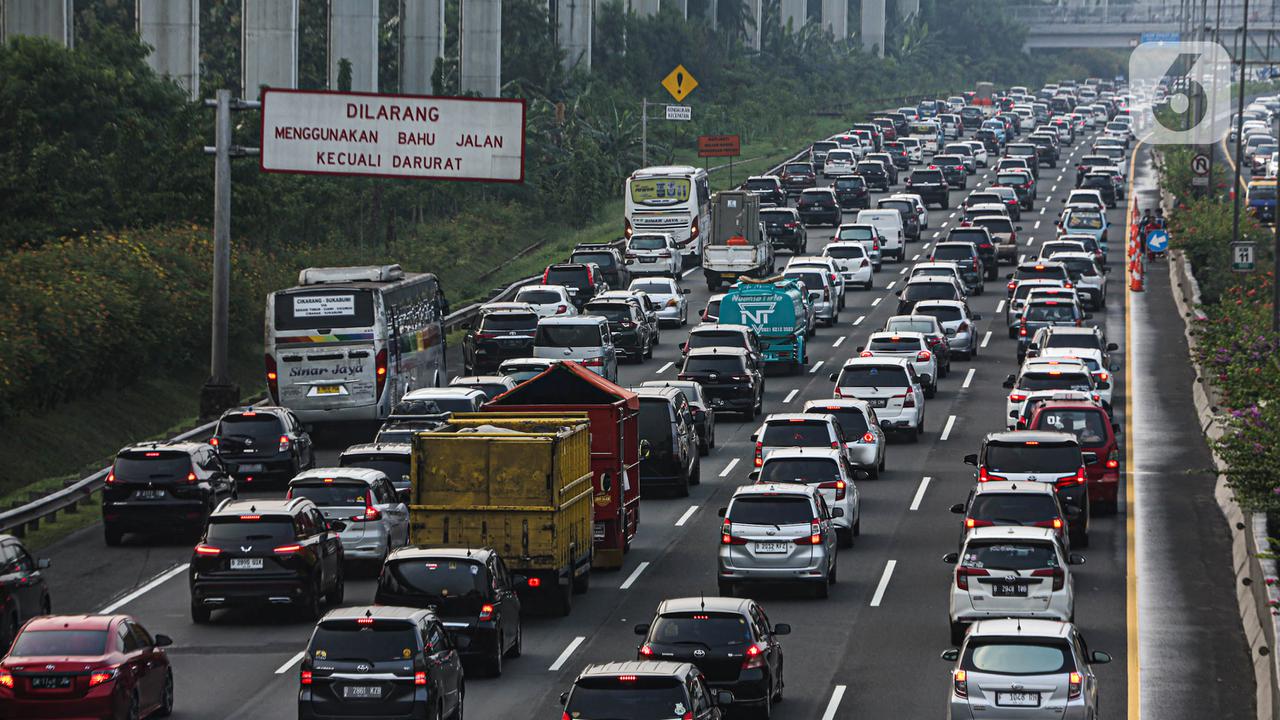 Arus Kendaraan Keluar Jakarta Naik 9,2 Persen di Hari Pertama Operasi Lilin 2025