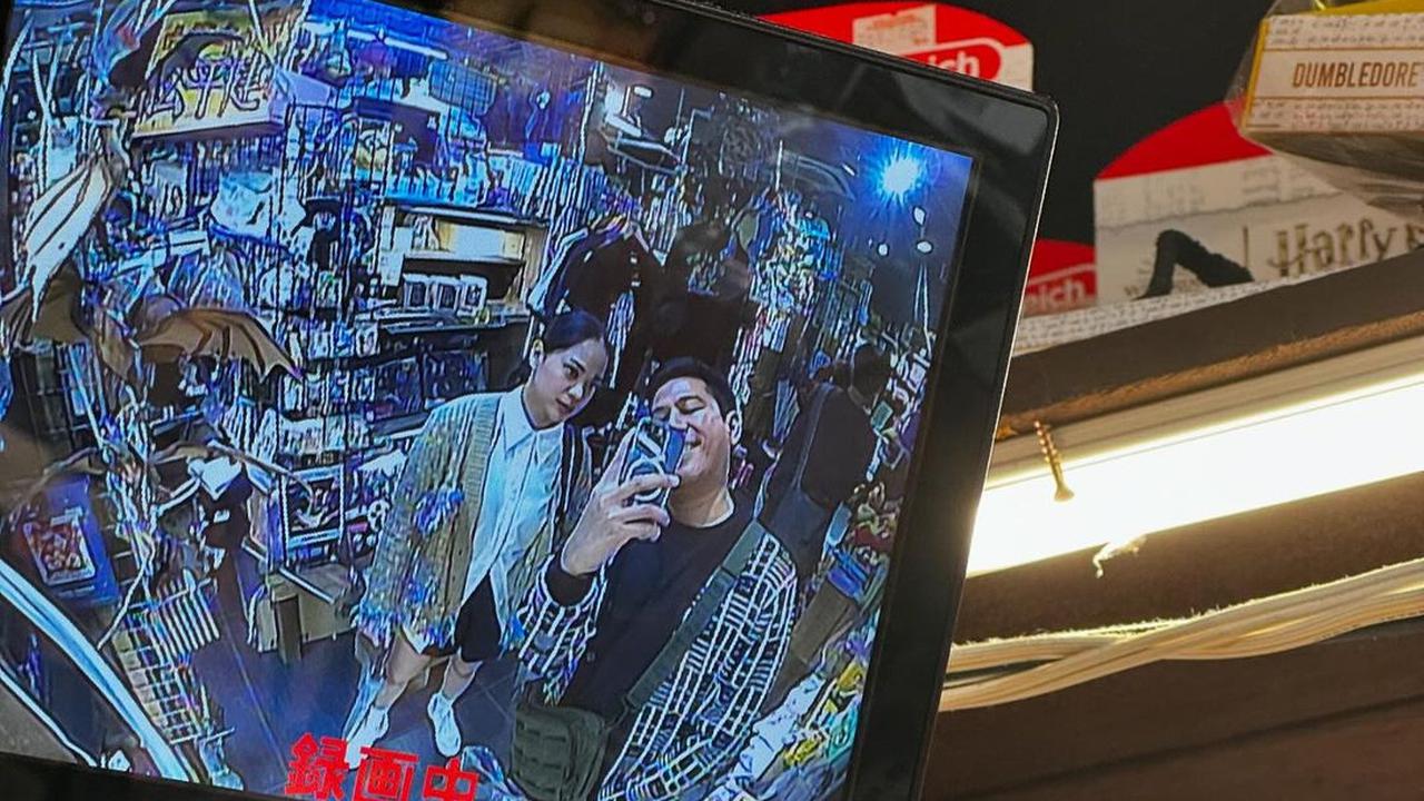Pacarannya Tak Pernah Terekspos, Ini 7 Potret Dhabitannisa Istri Nino RAN - Kini Nikmati Bulan Madu