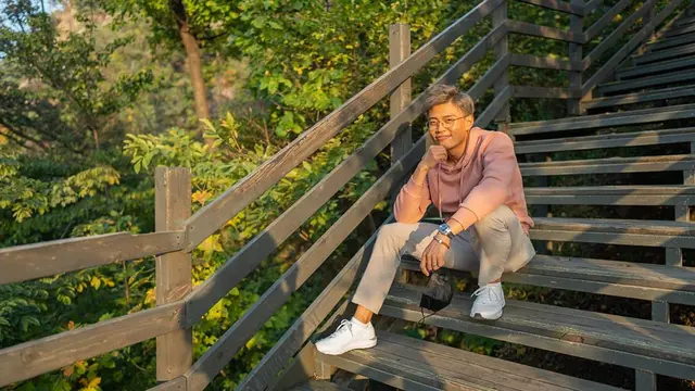Ganti Gaya, Ini 6 Potret Jang Hansol YouTuber Korea Selatan dengan Rambut Blonde