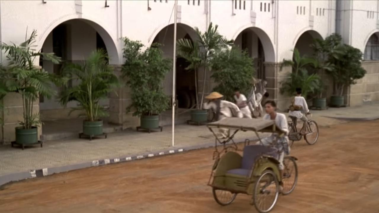 Mengambil Tempat di Cirebon