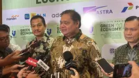 Energi Surya 100 GWp Percepat Target Net Zero Emission 15 Tahun