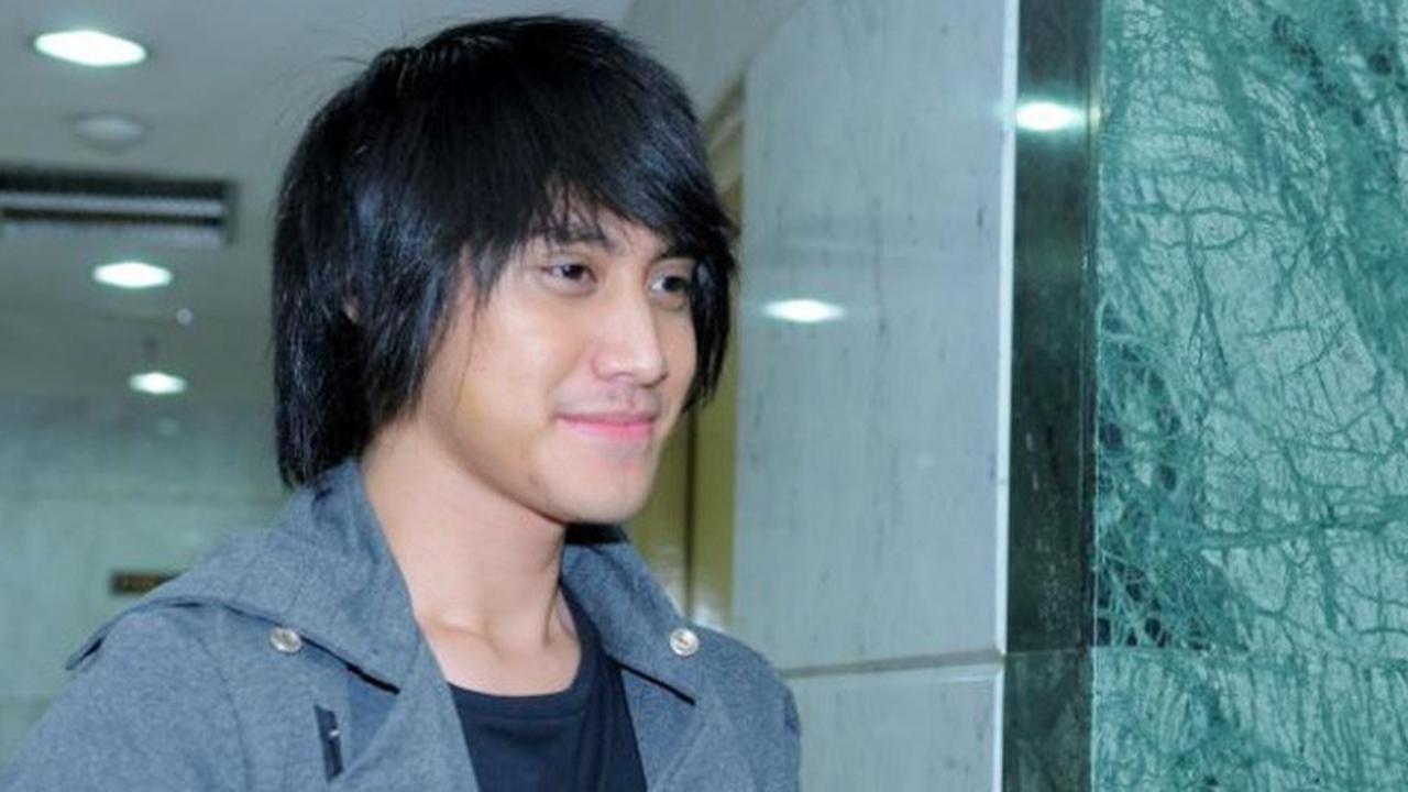 Memang biasanya Kevin menyempatkan diri untuk menyantap makanan favoritnya