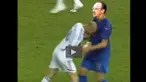 Insiden tanduk kepala Zinedine Zidane pada Marco Materrazzi di final Piala Dunia 2006 dijadikan bahan video lelucon menjadi Zidane menyundul Rafael Benitez yang dipecat sebagai manajer Real Madrid.