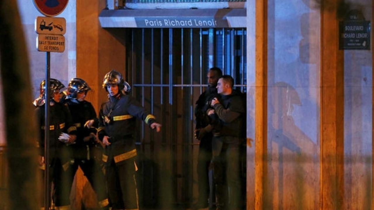 Kepanikan ribuan warga Paris diteror bom dan serangan beruntun