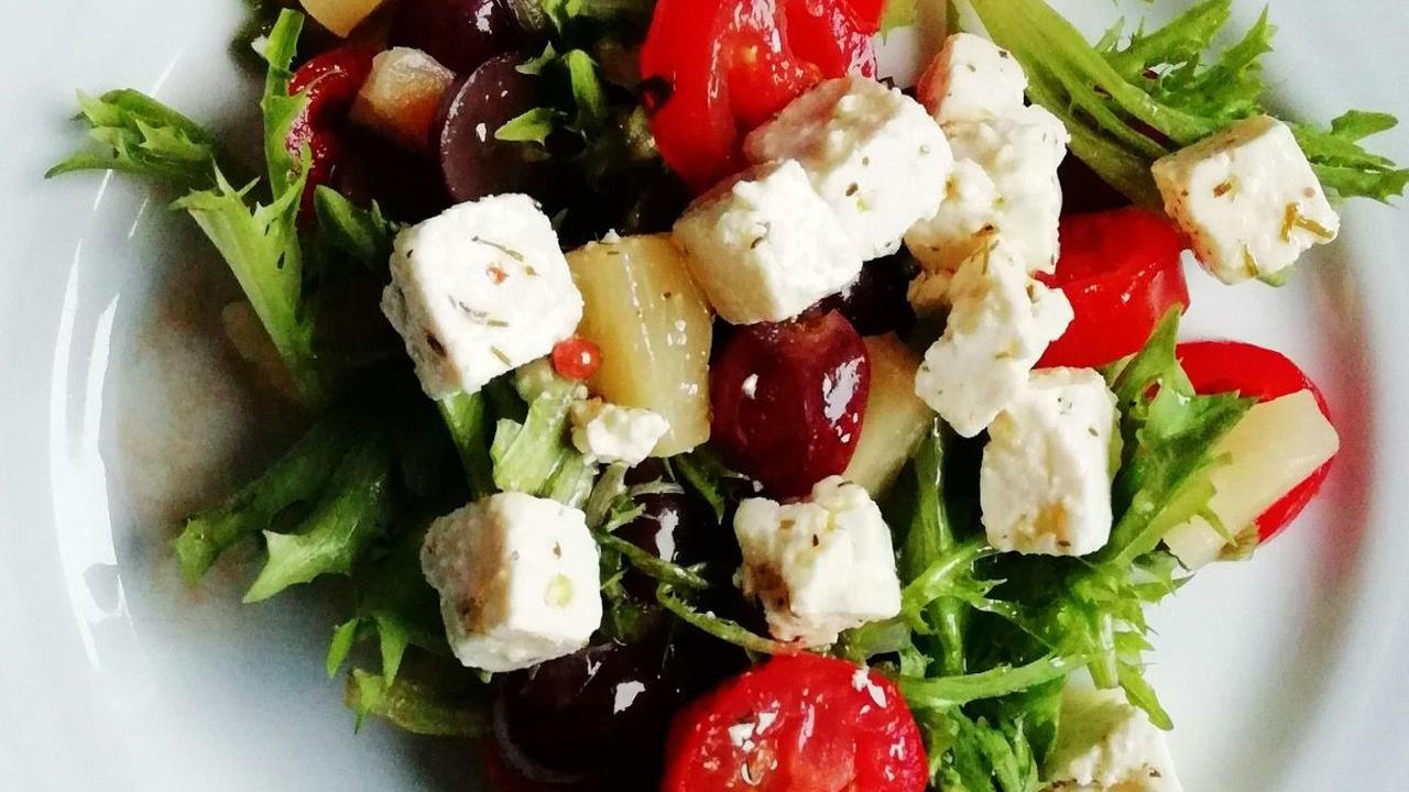 <b>5. Salad Tahu</b><br>