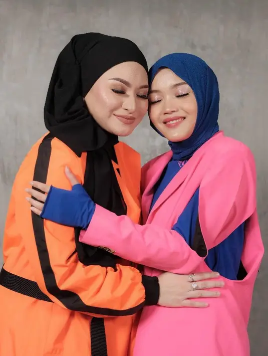 <p>Selain menjadi seorang ibu sambung bagi keempat anak Sule, Nathalie Holscher terlihat memang begitu akrab bak seorang sahabat apalagi dengan Putri Delina. (Foto: instagram.com/@nathalieholscher)</p>
