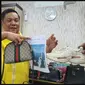 Warganet Ungkap Sepatu Gucci yang Diklaim KW oleh Sekda Riau Beda dengan yang Dipakai Istrinya. foto: Twitter @PartaiSocmed