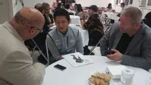 Rio Haryanto saat diwawancara majalah dari member Ferrari dan Maserati Klub Slowakia⁠⁠⁠⁠, Selasa (28/6/2016) waktu setempat. (Bola.com/Reza Khomaini)