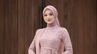 5 Model Kebaya Hijab 2025 ala Puteri Indonesia, Look Anggun dan Berkelas