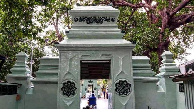 Masjid Sunan Ampel di Surabaya