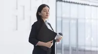 Berhenti Sok Keren, Begini Cara Elegan untuk Menonjol di Kantor