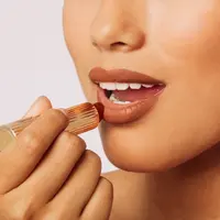 Rekomendasi warna lipstik untuk Kulit Gelap (Foto/Sumber: Freepik)