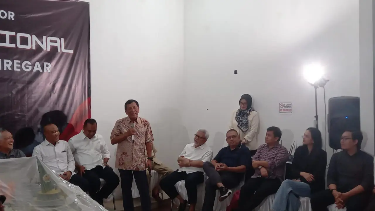 Aktivis Nasional Hariman Siregar saat peresmian Kantor Forum Aktivis Nasional (FAN) di Mampang, Jakarta Selatan, Kamis (2/4) (Istimewa)