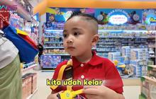 Kesibukan Rayyanza Beli Hadiah Untuk Baby Kamari di Mal, Sebut Bakal Kedatangan Tamu Bule ke Rumah