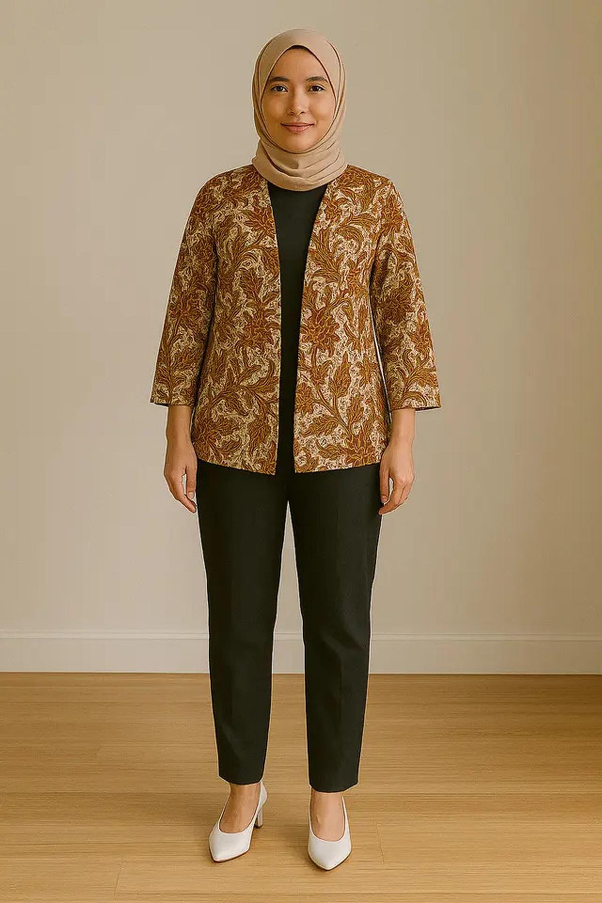 5 Model Jahitan Baju Batik Wanita Terbaru dengan Gaya Modern di Tahun 2025
