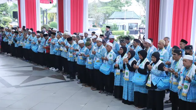 Pemprov Kaltim Realisasikan Janji Gratispol, Marbot hingga Penjaga Ibadah Non-Muslim Nikmati Perjalanan Religi