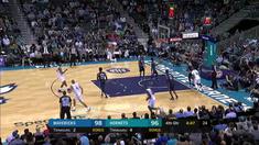 Berita video game recap NBA 2017-2018 antara Dallas Mavericks melawan Charlotte Hornets dengan skor 115-111.