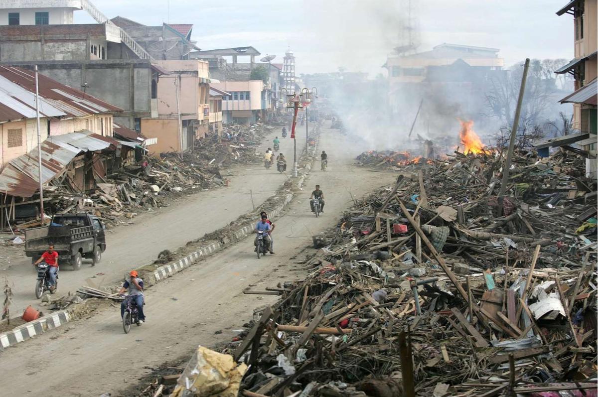 Potret Pilu Kehancuran Akibat Tsunami Aceh 20 Tahun Lalu