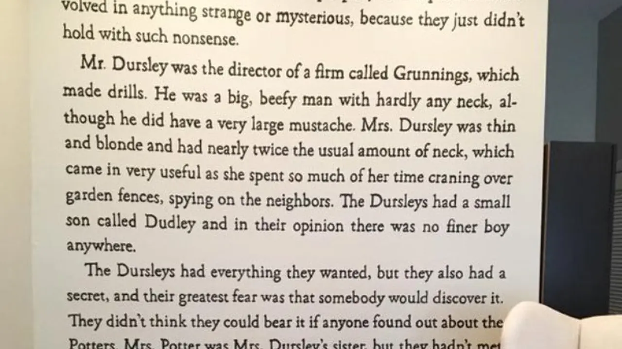 [Bintang] Fans Berat Harry Potter, Cewek Ini Tunjukkan dengan Cara Unik