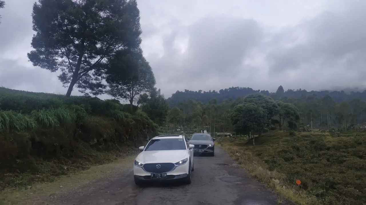 Mencoba Ketangguhan Mazda CX-30 Menuju Kota Kembang